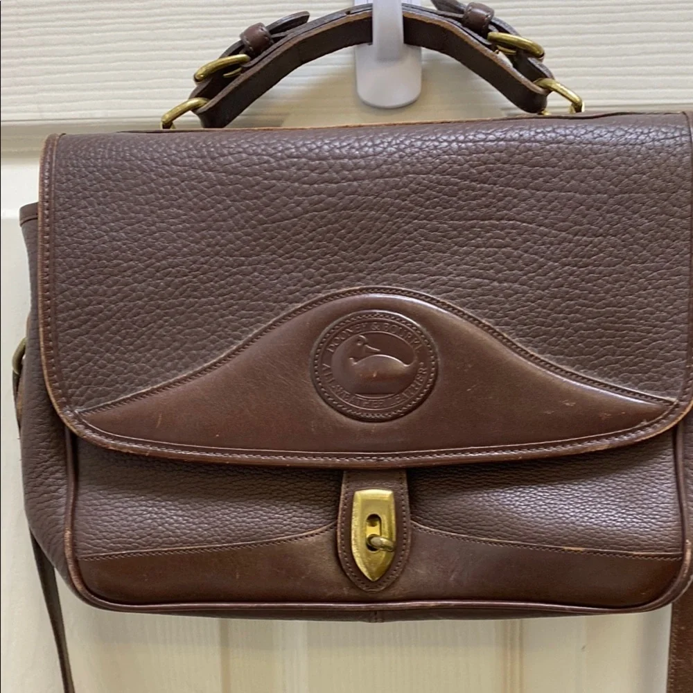 Classic Dooney & Bourke Brown Leather Bag - Picture 1 of 13